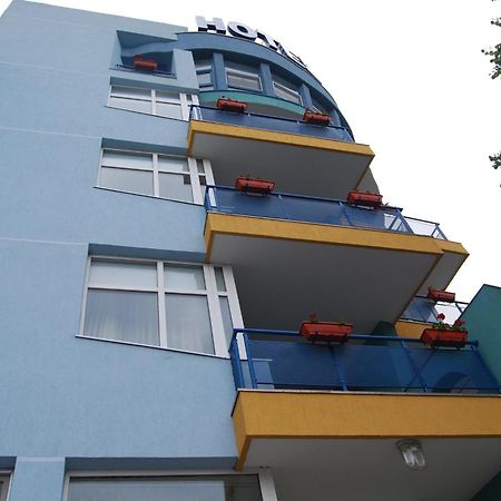 Dali Hotel Neptun Esterno foto