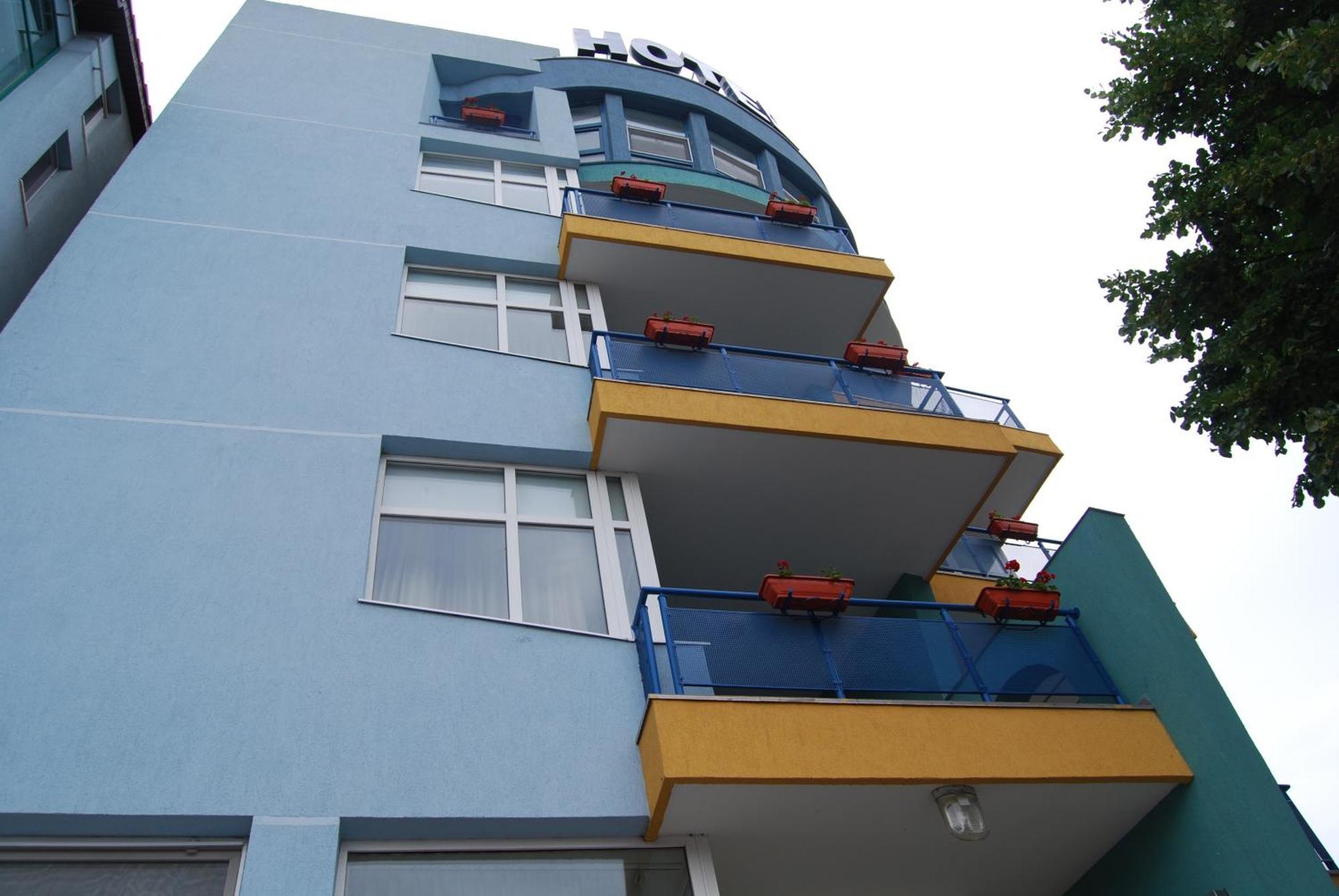 Dali Hotel Neptun Esterno foto