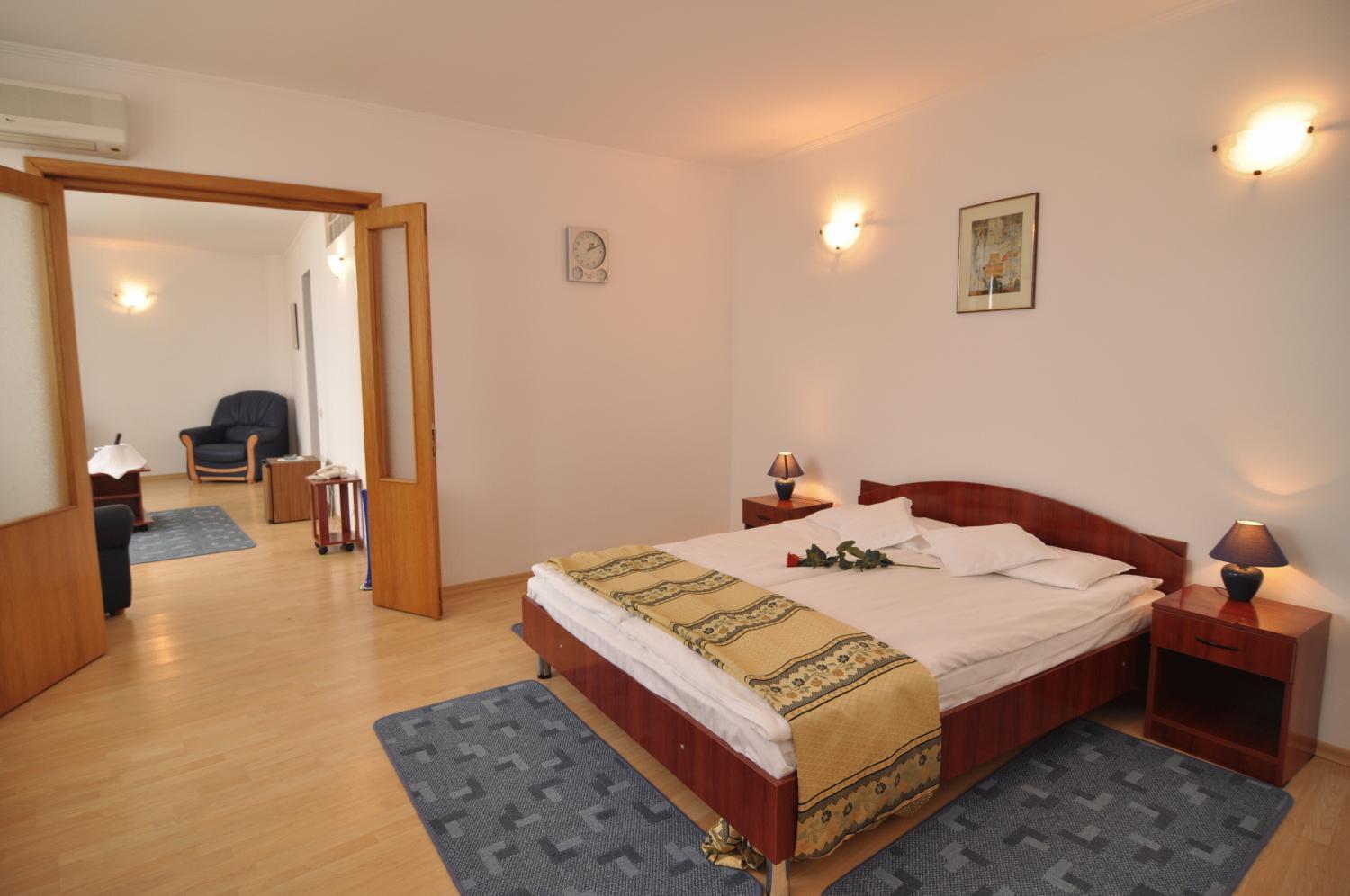 Dali Hotel Neptun Esterno foto